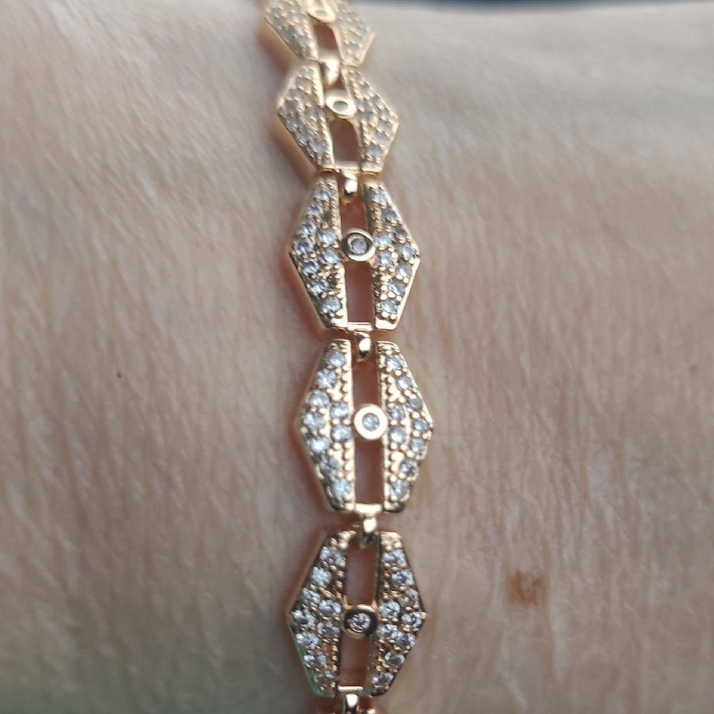 Gold and Diamond Accent Bracelet